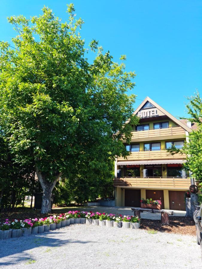 Hotel Landgasthof Fromm Untergruppenbach Bagian luar foto